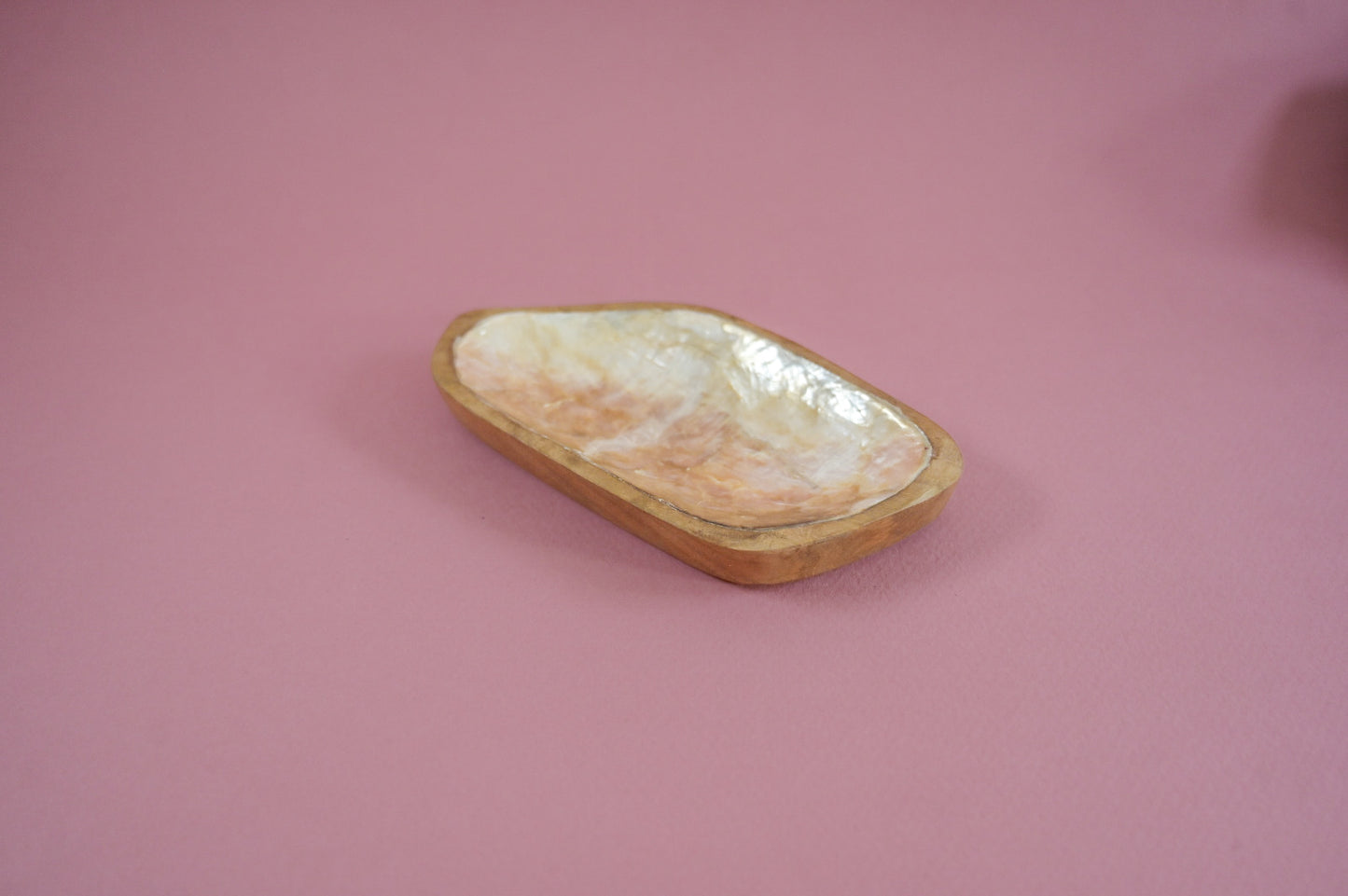 Vide poche / Porte savon "Reflet de nacre" -Artisanat Balinais