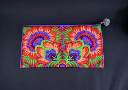 Pochette brodée "Fleurs de Siam" - Artisanat Thaïlandais