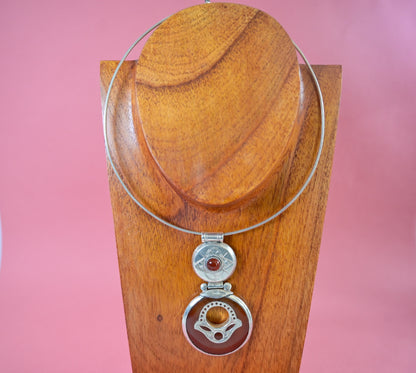 Collier talisman Touareg Argent massif et Cornaline "Gardien du désert" - Artisanat Touareg