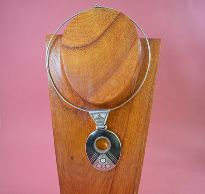 Collier Talisman Argent Massif et Ebène "Souffle du Sahara" - Artisanat Touareg